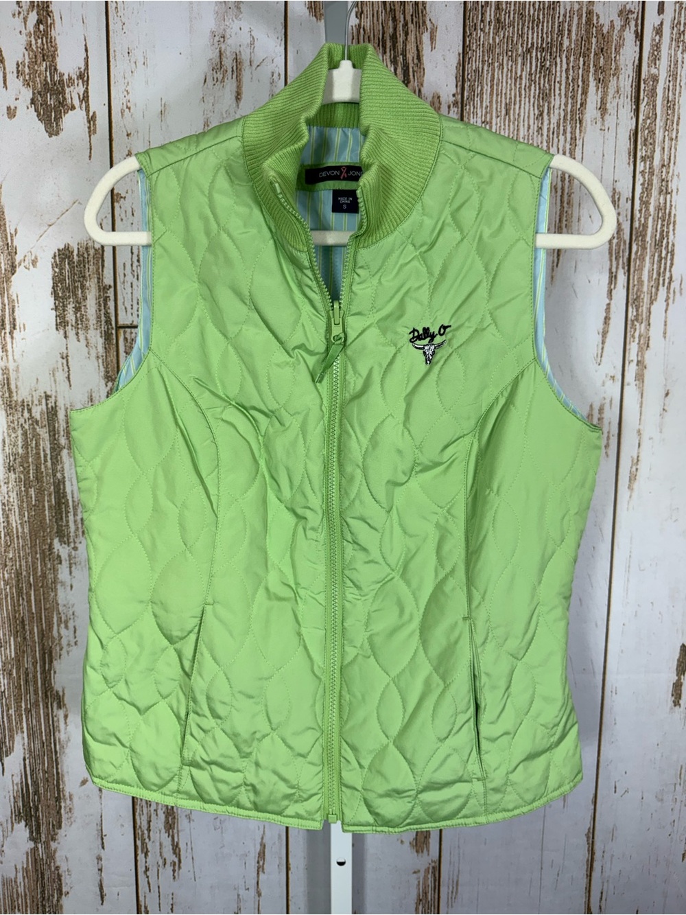 Devon & Jones Quilted Lime Green Zip Vest, Dally-O Embroidered. Size Small.